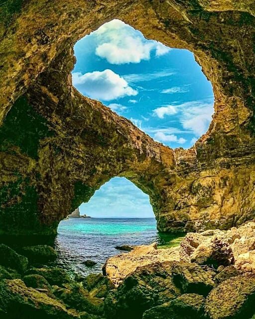 Photo Shoots Adventure - Trips in Lovers Cave, Gozo & Comino - Comino and the Blue Lagoon: where the color does the work