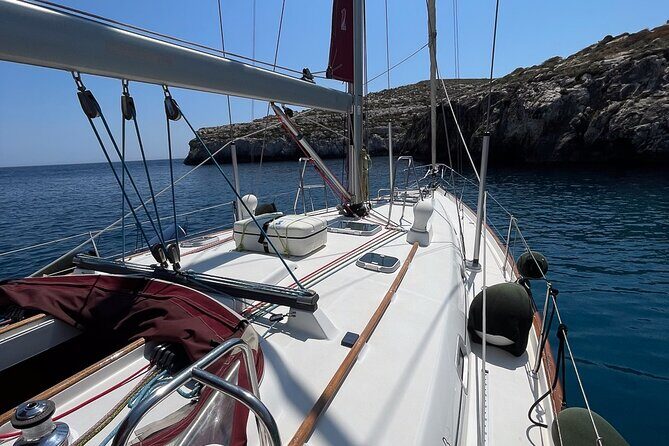 Private 8 Hours Boat Charter Trip in Malta - Getting to the boat: Ta’ Xbiex pickup and your 9:00 AM start