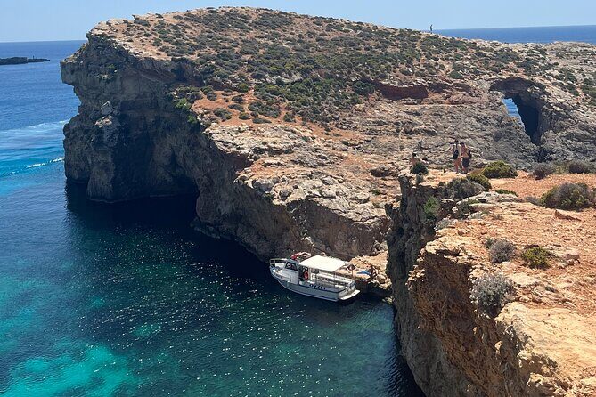 Private Boat Charter Blue Lagoon Crystal Lagoon and Comino - Private charter logistics from Cirkewwa: simple and efficient