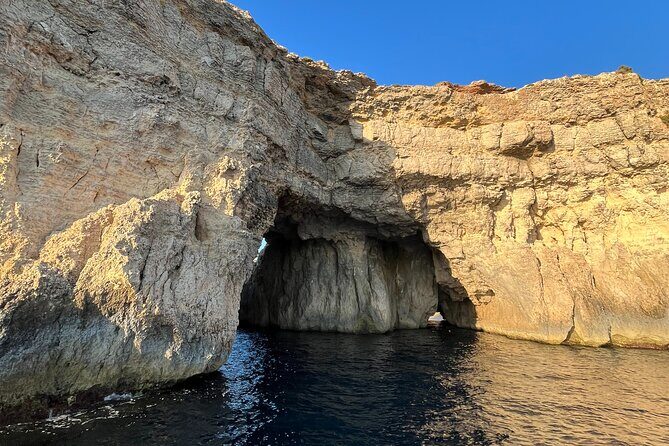 Private Boat Charter Blue Lagoon Crystal Lagoon and Comino - Who this charter suits (and who should think twice)