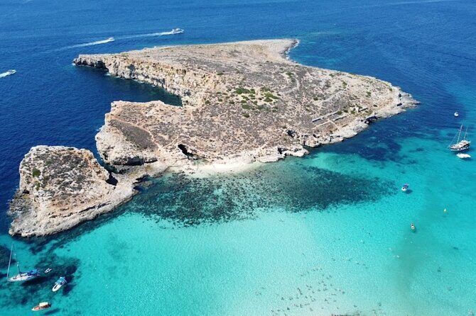 Private Boat Tour: Crystal Lagoon, Blue Lagoon, Comino and Gozo - St. Mary’s Tower and Comino Island: history from a photo line you can’t reach otherwise