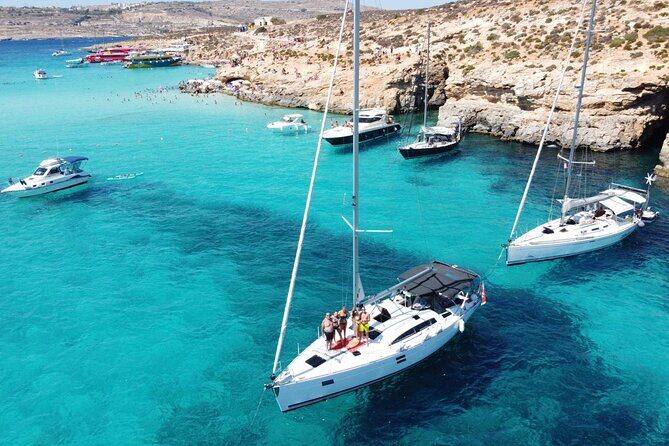 Private Day Charter on Amazing Mowgli - Price and value: how $844.76 works for a group up to 12
