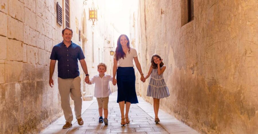 Private Photoshoot in Malta - The Valletta route: Triton Fountain to Lower Barrakka Gardens