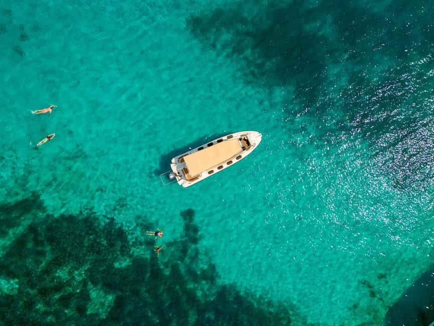 Private Speedboat Tour: Blue Lagoon & 3 Islands from Split - Comfort, safety, and the onboard touches that make a difference