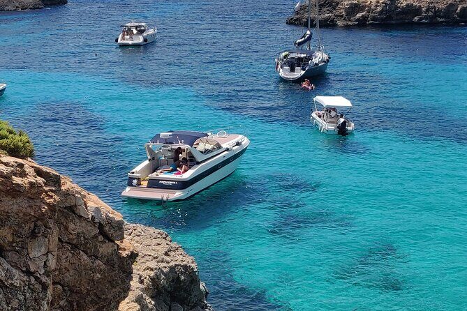 Private Yacht Charter in Malta, Gozo & Comino - Full Day - Lunch choices: restaurant stop or bring your own food