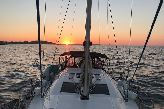 Romantic Sunset on Amazing Mowgli - Fort Rinella Anchorage: Another 1-Hour Pause Over the Bay