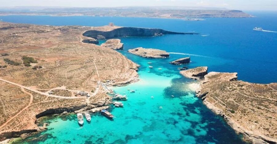 St Julian's: Comino Blue Lagoon Half Day - Santa Maria (St. Maria) caves: why the cruise stop is more than a photo moment