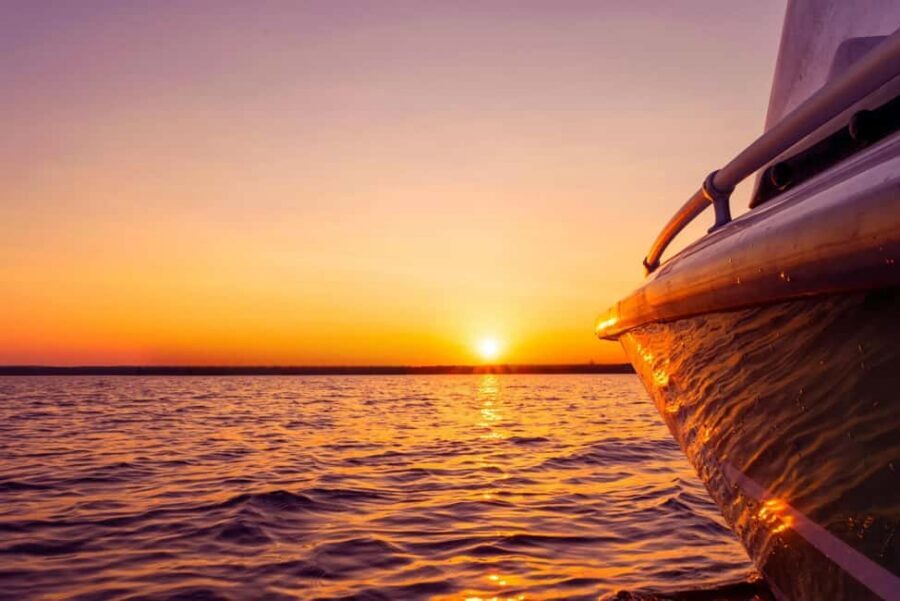 St. Julian's: Comino Blue Lagoon Sunset Cruise by Speedboat - Return cruise along St. Paul’s Islands and the timing of the full experience