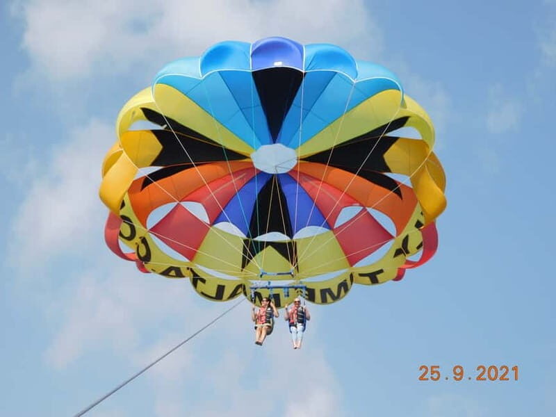 St. Julians: Go & Fun Parasailing with Free Photos & Videos - Finding the Boat at Spinola Bay Jetty (and Why Timing Matters)
