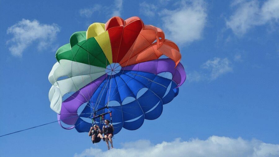 St. Julian's: Malta Parasailing Adventure with Photos - Key things I’d plan around