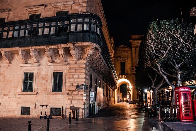 The Dark History of Valletta - Walking Tour - Hilly walking: how to plan for the down-and-up route