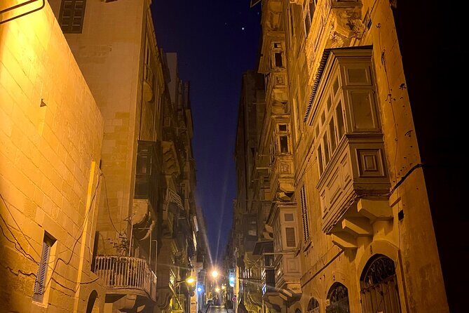 The Original Valletta Ghost Tour - Valletta’s dark narrow streets: the long storytelling walk