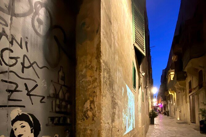 The Original Valletta Ghost Tour - Finishing near Fort St Elmo and the National War Museum