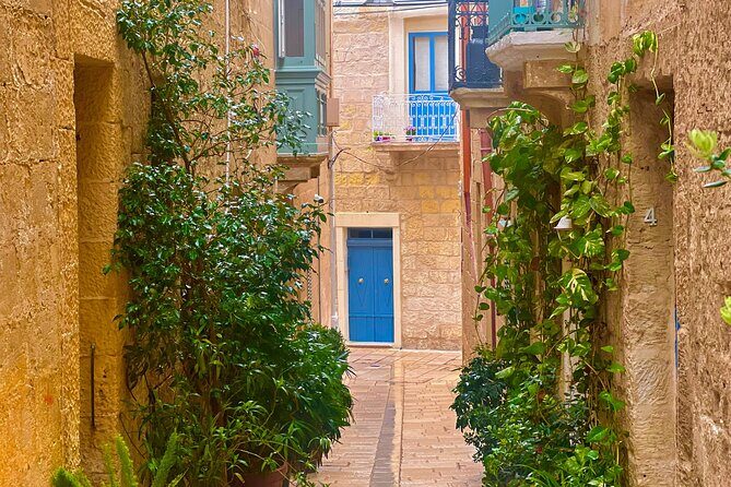 Three cities walking tour incl. entrance to Inquisitor's palace - Inquisitor’s Palace: the standout included ticket