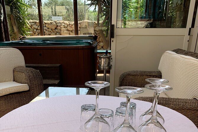 Tour of Malta (Private Driver) Including Lunch Platter & Wine in the countryside - The 9:00 am Start: Getting in Gear in Valletta