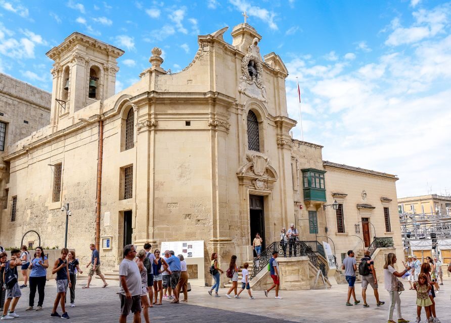 Valletta: 3-Hour Walking Tour - Upper Barrakka Gardens and the Siege Bell Memorial: the view break that’s actually worth it