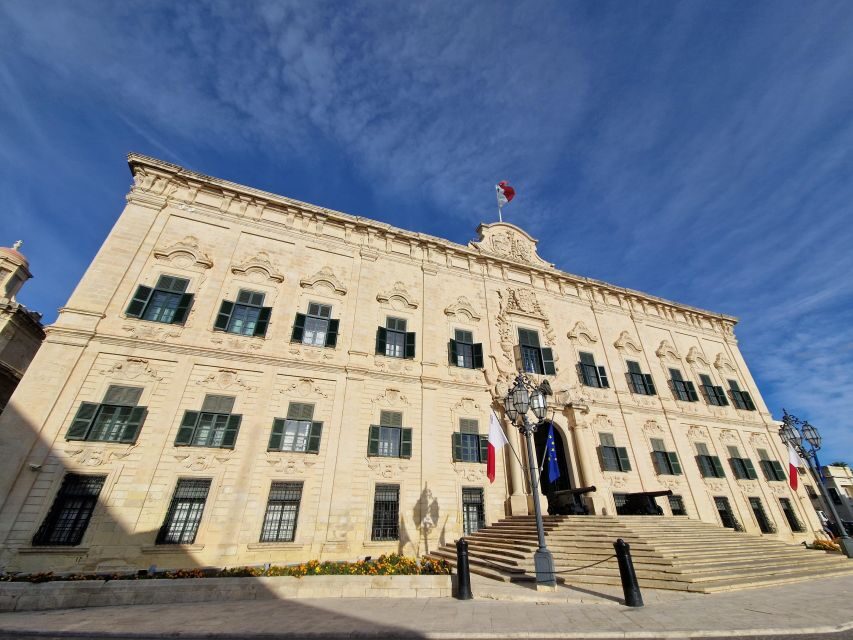 Valletta: City Walking Tour in a Small Group - City Gates and Malta’s Modern Twist: Renzo Piano’s Signature