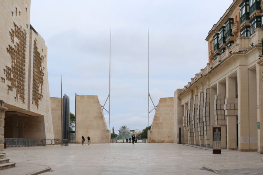 Valletta: Guided City Walking Tour - Barrakka Gardens: The Grand Harbour View Stop That Changes the Mood