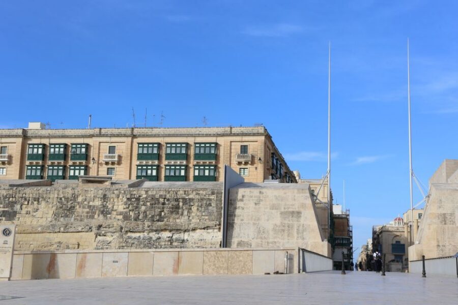 Valletta: Guided Walking Tour with St. John's Co-Cathedral - Dress Code, Pacing, and the Practical Stuff That Matters