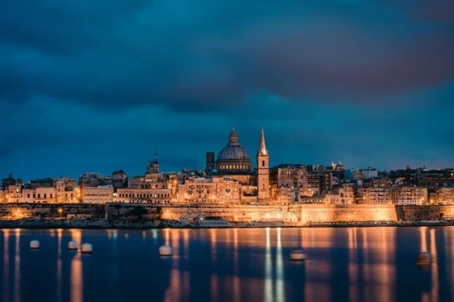 Valletta : Highlights & Hidden Gems Walking Tour - Palazzo Parisio: opulence you can actually stand in front of