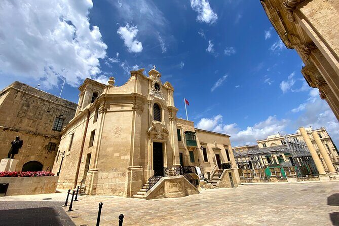 Valletta Private Walking Tour - Pjazza Teatru Rjal and the story behind the famous ruins