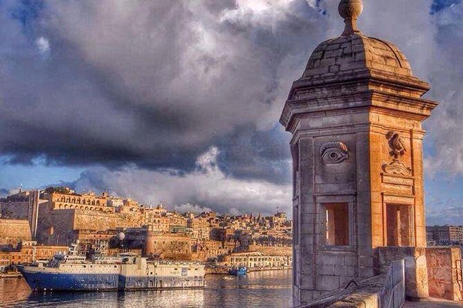 Vittoriosa, Cospicua and Senglea Vintage Bus Tour - Key things to know before you ride